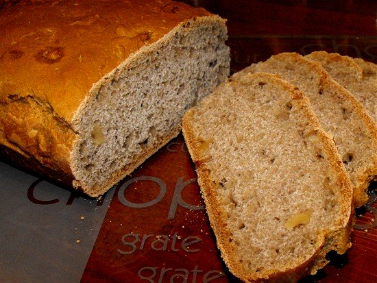 For kids easy homemade bread recipes are fun to do and a great opportunity to bake bread for the whole family.